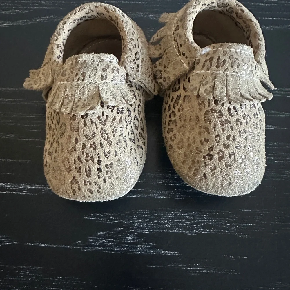 BirdRock Baby Moccasins Leopard Print